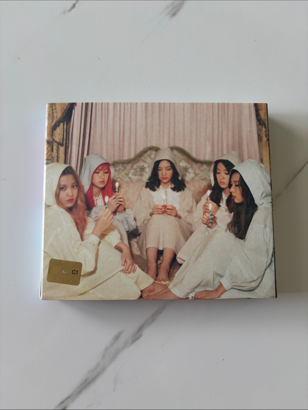 Red Velvet 2nd Mini Album The Velvet CD + Booklet+photocard